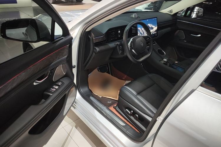 Used Hima AITO M5 2022 Extended-Range Four-Wheel Drive Performance Version Driver Seat