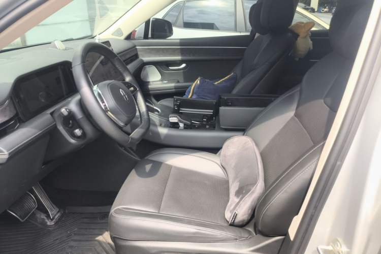 Used Hima AITO M5 2022 Range-Extended Rear-Drive Standard Version Driver Seat