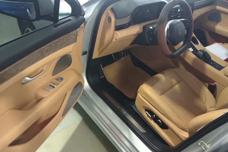 Used Hima AITO M5 2022 Range-Extended Rear-Drive Standard Version Driver Seat