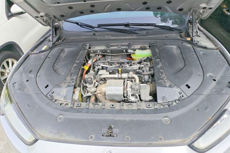 Used Hima AITO M5 2022 Extended-Range Four-Wheel Drive Ultimate Edition Engine Bay