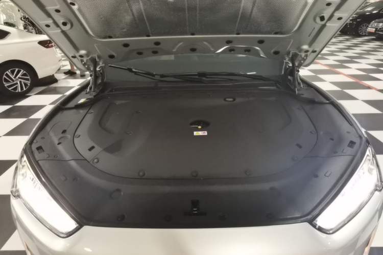 Used Hima AITO M5 2022 Extended-Range Four-Wheel Drive Performance Version Engine Bay