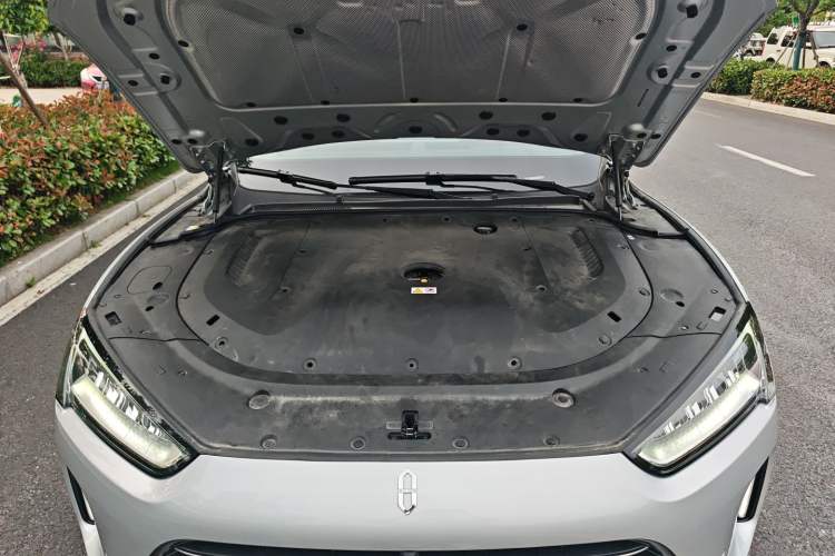 Used Hima AITO M5 2022 Extended-Range Four-Wheel Drive Performance Version Engine Bay