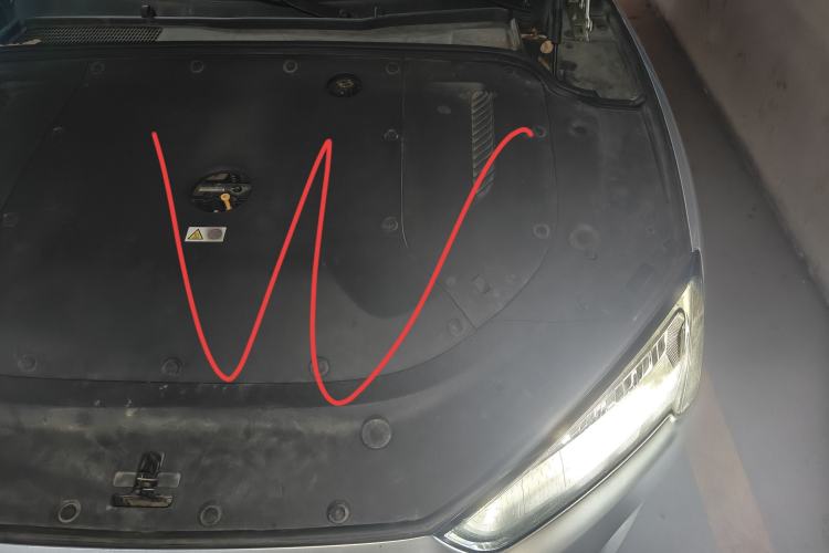 Used Hima AITO M5 2022 Range-Extended Rear-Drive Standard Version Engine Bay Left