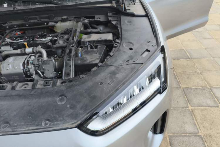Used Hima AITO M5 2022 Range-Extended Rear-Drive Standard Version Engine Bay Left