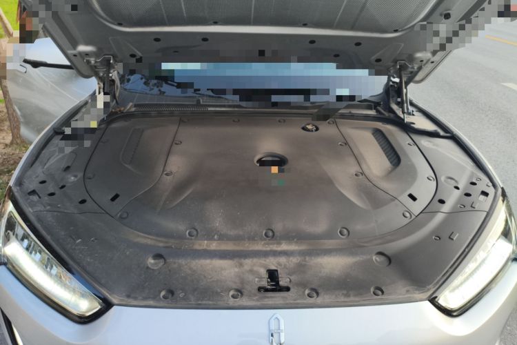 Used Hima AITO M5 2022 Extended-Range Four-Wheel Drive Ultimate Edition Engine Bay