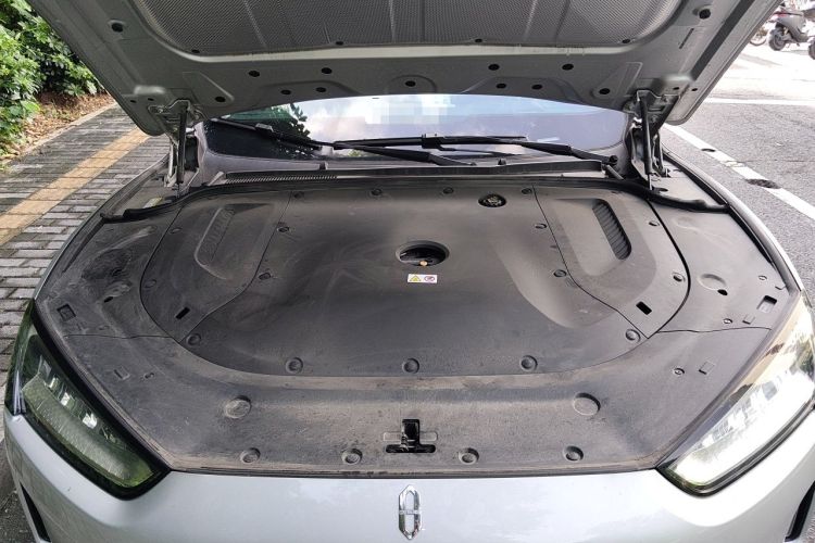 Used Hima AITO M5 2022 Range-Extended Rear-Drive Standard Version Engine Bay