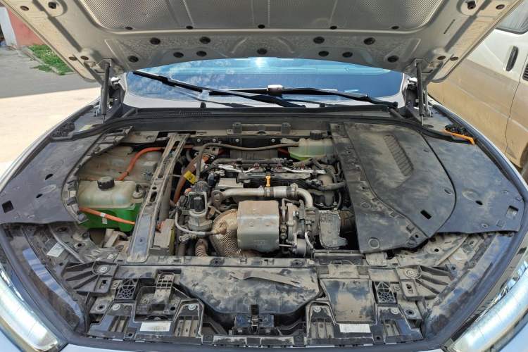 Used Hima AITO M5 2022 Extended-Range Four-Wheel Drive Ultimate Edition Engine Bay