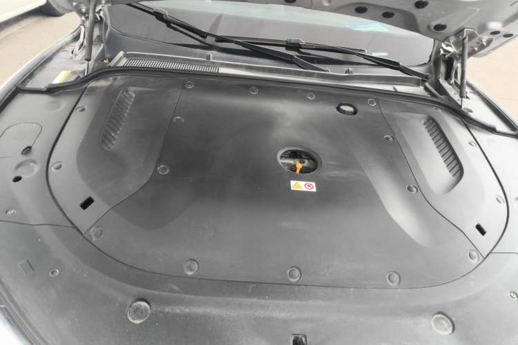 Used Hima AITO M5 2022 Range-Extended Rear-Drive Standard Version Engine Bay