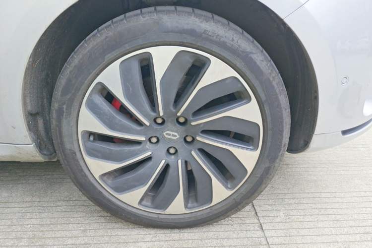 Used Hima AITO M5 2022 Extended-Range Four-Wheel Drive Ultimate Edition Exterior 1