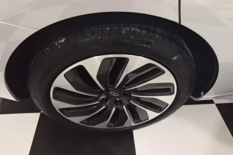 Used Hima AITO M5 2022 Extended-Range Four-Wheel Drive Performance Version Exterior 5