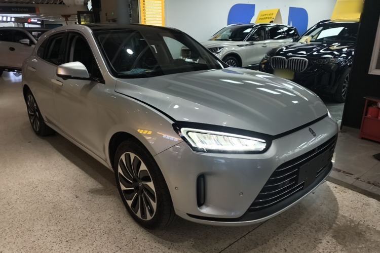Used Hima AITO M5 2022 Extended-Range Four-Wheel Drive Performance Version Front Right 45 Deg