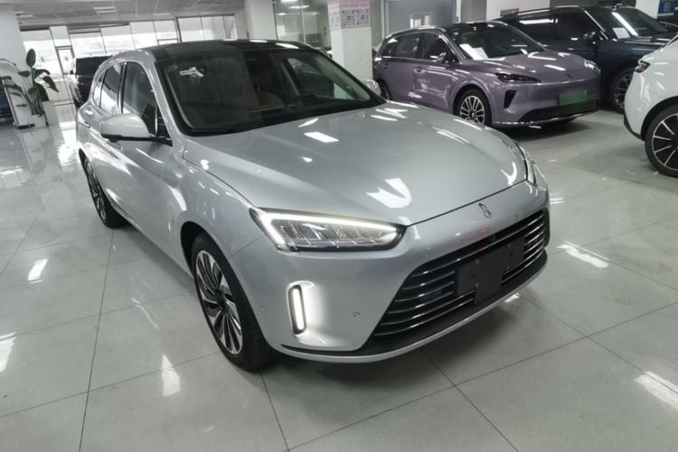 Used Hima AITO M5 2022 Extended-Range Four-Wheel Drive Ultimate Edition Front Right 45 Deg