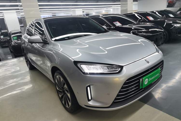 Used Hima AITO M5 2022 Extended-Range Four-Wheel Drive Performance Version Front Right 45 Deg