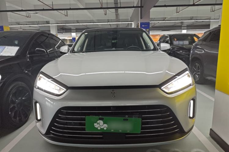 Used Hima AITO M5 2022 Extended-Range Four-Wheel Drive Ultimate Edition Front