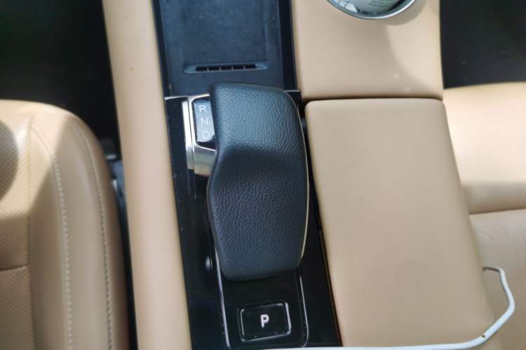 Used Hima AITO M5 2022 Pure Electric All-Wheel-Drive Performance Edition Gear Lever