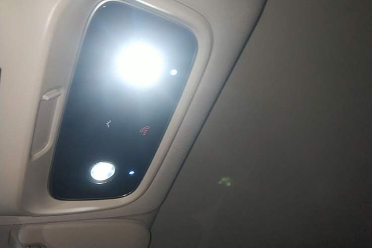Used Hima AITO M5 2022 Range-Extended Rear-Drive Standard Version Headliner
