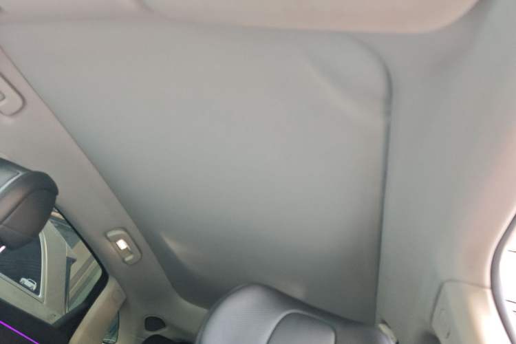 Used Hima AITO M5 2022 Extended-Range Four-Wheel Drive Performance Version Headliner