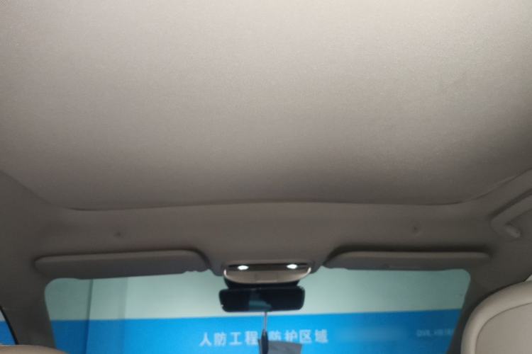 Used Hima AITO M5 2022 Extended-Range Four-Wheel Drive Flagship Edition Headliner