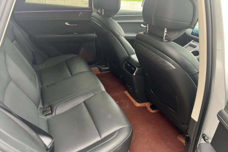 Used Hima AITO M5 2022 Range-Extended Rear-Drive Standard Version Interior 8