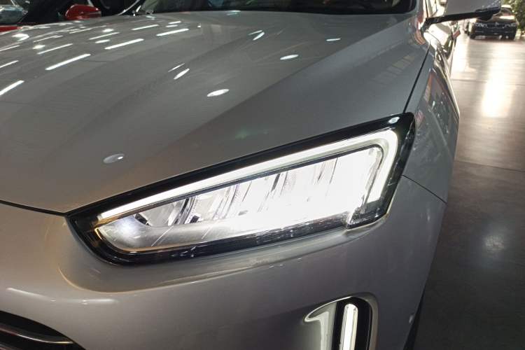 Used Hima AITO M5 2022 Extended-Range Four-Wheel Drive Ultimate Edition Left Front Headlight