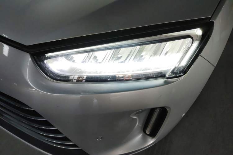 Used Hima AITO M5 2022 Range-Extended Rear-Drive Standard Version Left Front Headlight
