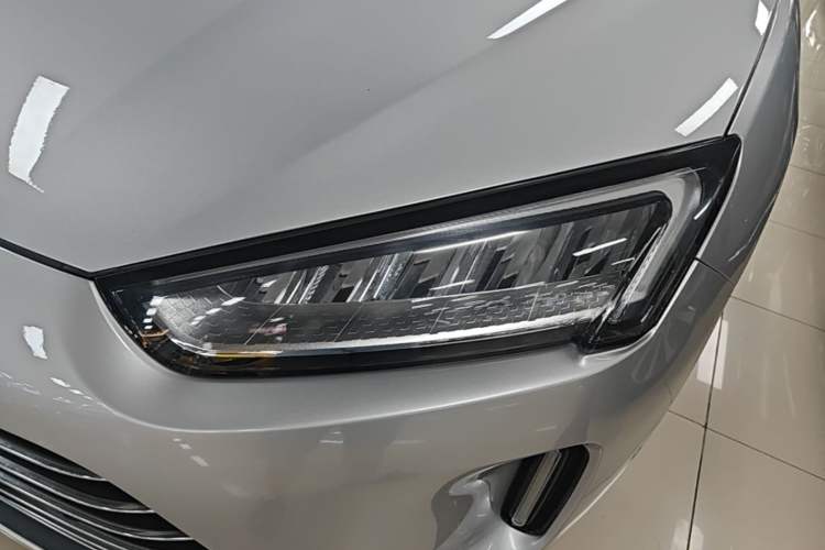 Used Hima AITO M5 2022 Range-Extended Rear-Drive Standard Version Left Front Headlight