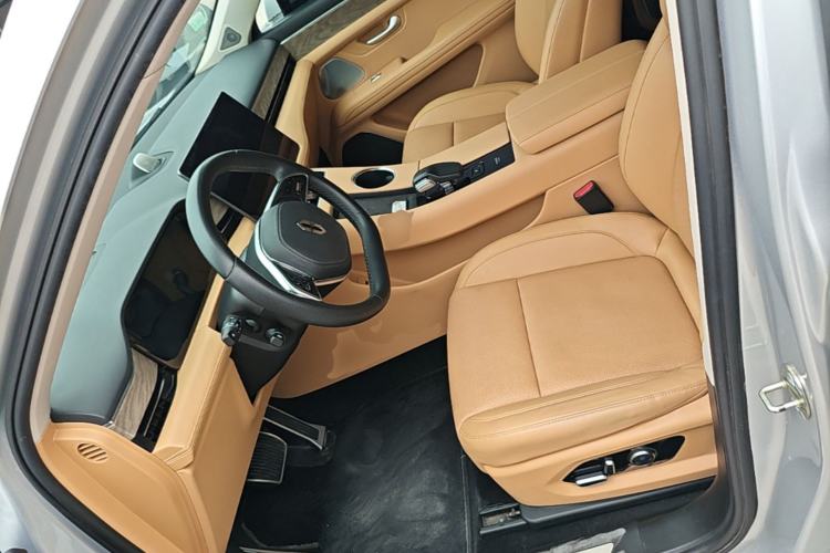 Used Hima AITO M5 2022 Extended-Range Four-Wheel Drive Ultimate Edition Left Front Seat