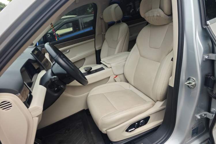 Used Hima AITO M5 2022 Extended-Range Four-Wheel Drive Ultimate Edition Left Front Seat