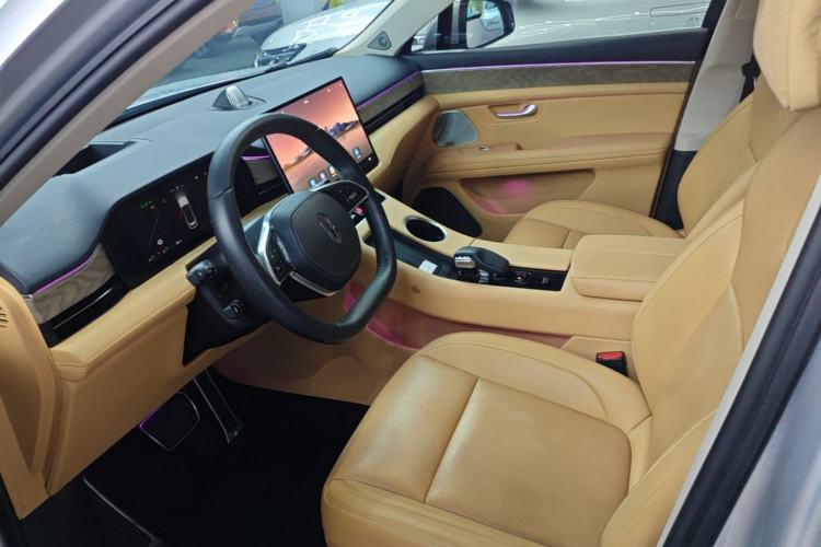 Used Hima AITO M5 2022 Extended-Range Four-Wheel Drive Performance Version Left Front Seat