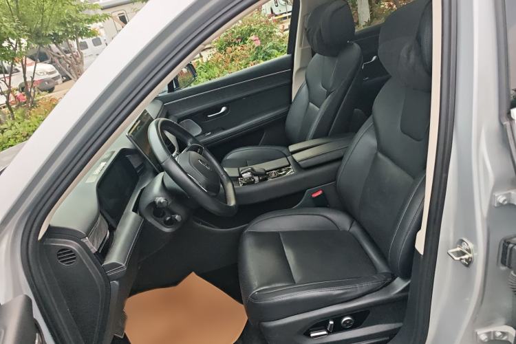 Used Hima AITO M5 2022 Extended-Range Four-Wheel Drive Performance Version Left Front Seat