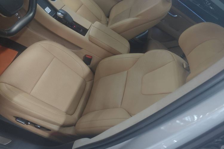 Used Hima AITO M5 2022 Extended-Range Four-Wheel Drive Ultimate Edition Left Front Seat