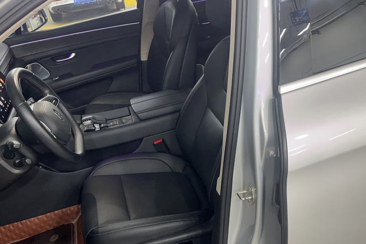 Used Hima AITO M5 2022 Extended-Range Four-Wheel Drive Ultimate Edition Left Front Seat
