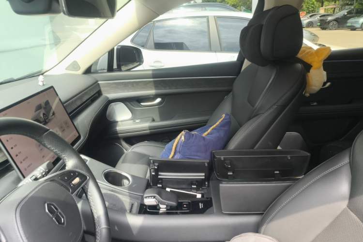 Used Hima AITO M5 2022 Range-Extended Rear-Drive Standard Version Left Front Seat