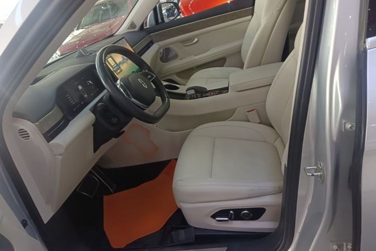 Used Hima AITO M5 2022 Extended-Range Four-Wheel Drive Ultimate Edition Left Front Seat