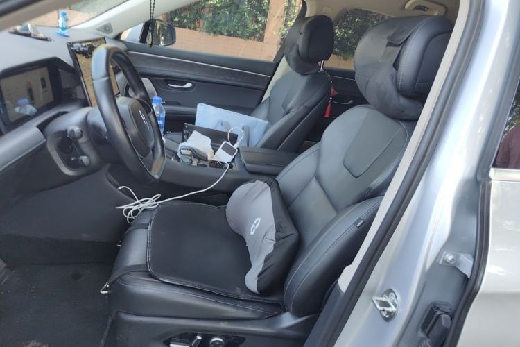 Used Hima AITO M5 2022 Extended-Range Four-Wheel Drive Performance Version Left Front Seat