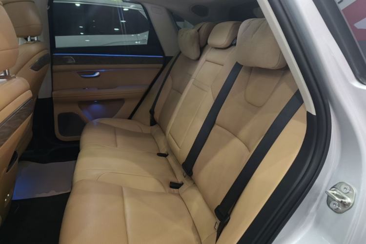 Used Hima AITO M5 2022 Extended-Range Four-Wheel Drive Performance Version Left Rear Seat