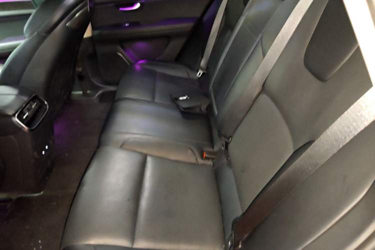 Used Hima AITO M5 2022 Extended-Range Four-Wheel Drive Flagship Edition Left Rear Seat