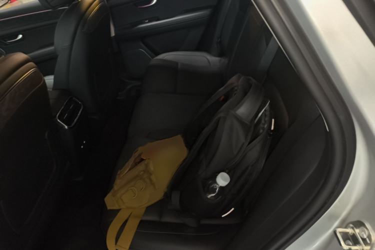 Used Hima AITO M5 2022 Extended-Range Four-Wheel Drive Performance Version Left Rear Seat