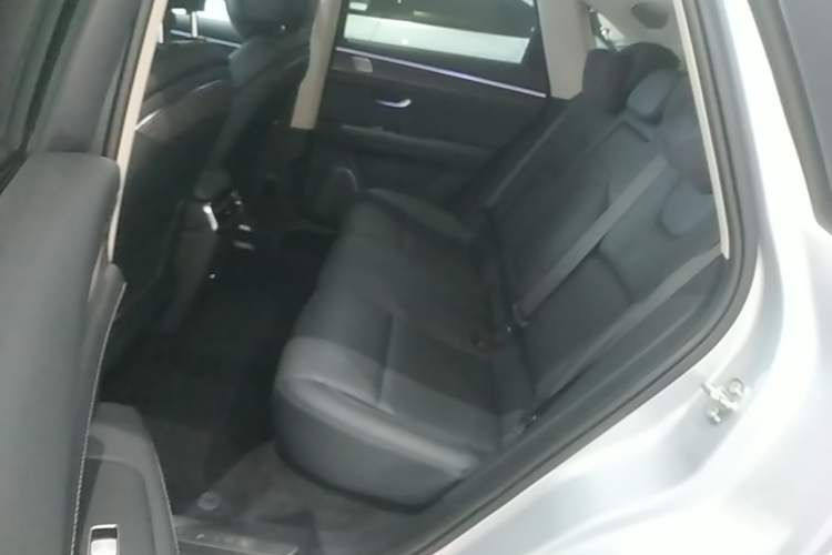 Used Hima AITO M5 2022 Range-Extended Rear-Drive Standard Version Left Rear Seat