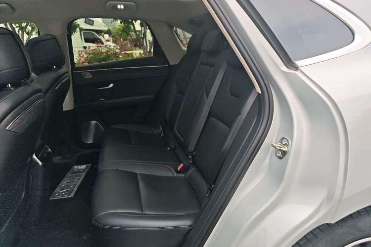 Used Hima AITO M5 2022 Extended-Range Four-Wheel Drive Performance Version Left Rear Seat