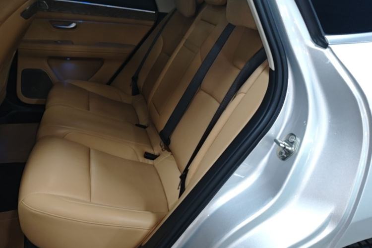 Used Hima AITO M5 2022 Extended-Range Four-Wheel Drive Performance Version Left Rear Seat