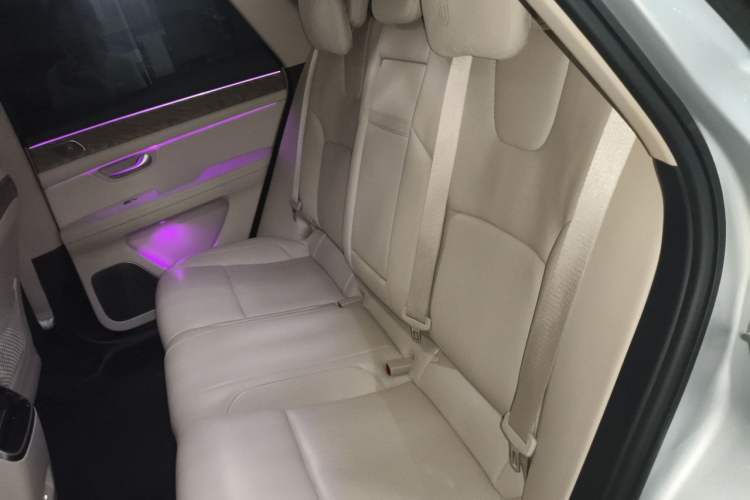 Used Hima AITO M5 2022 Extended-Range Four-Wheel Drive Flagship Edition Left Rear Seat