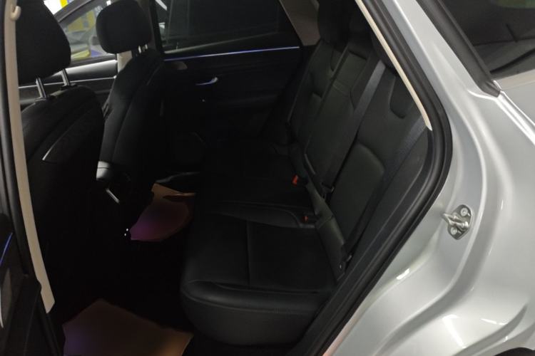 Used Hima AITO M5 2022 Extended-Range Four-Wheel Drive Ultimate Edition Left Rear Seat