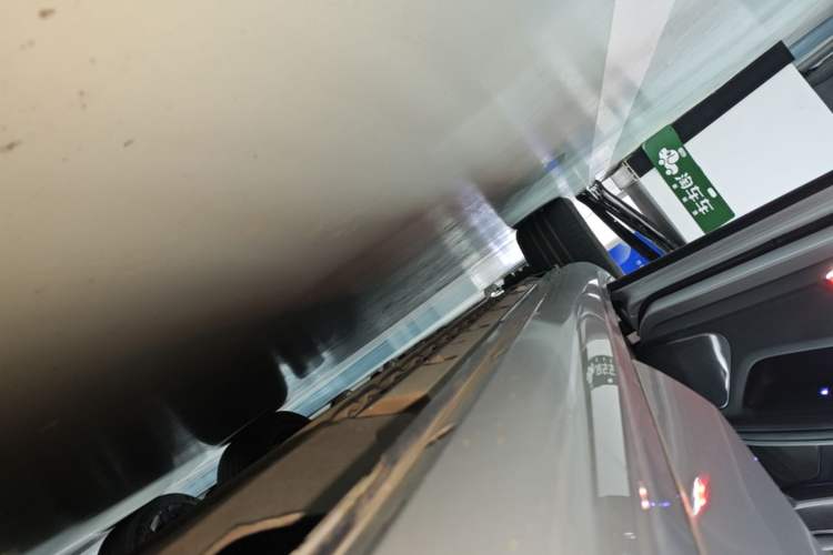 Used Hima AITO M5 2022 Extended-Range Four-Wheel Drive Ultimate Edition Left Side Sill