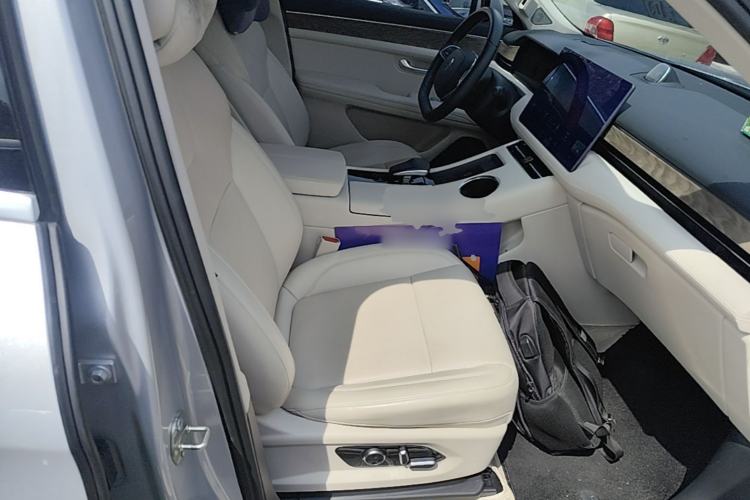 Used Hima AITO M5 2022 Range-Extended Rear-Drive Standard Version Right Front Seat