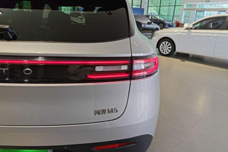 Used Hima AITO M5 2022 Extended-Range Four-Wheel Drive Performance Version Right Rear Taillight