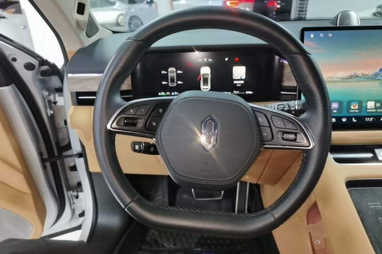 Used Hima AITO M5 2022 Extended-Range Four-Wheel Drive Ultimate Edition Steering Wheel