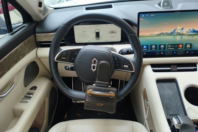 Used Hima AITO M5 2022 Extended-Range Four-Wheel Drive Performance Version Steering Wheel