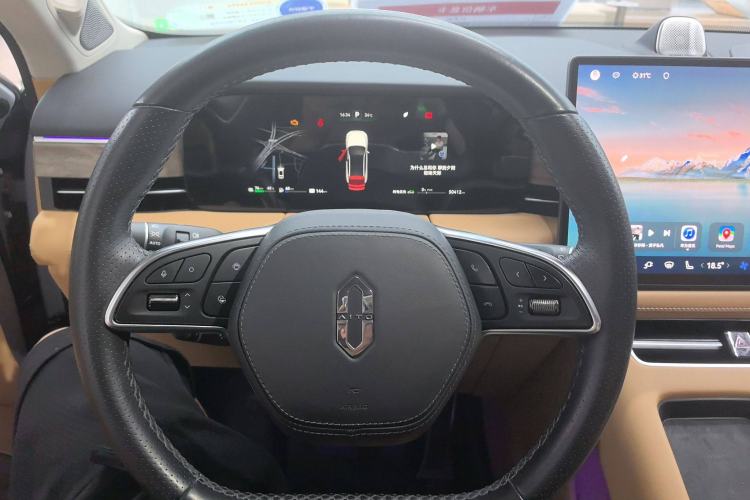 Used Hima AITO M5 2022 Range-Extended Rear-Drive Standard Version Steering Wheel