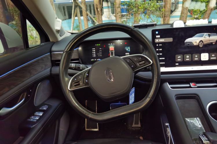 Used Hima AITO M5 2022 Extended-Range Four-Wheel Drive Ultimate Edition Steering Wheel
